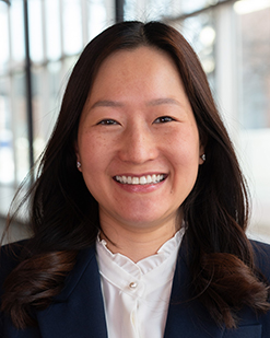 Vivian Lee
